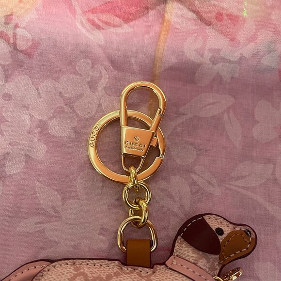Gucci Pink Dog Keychain - Picture 5 of 6